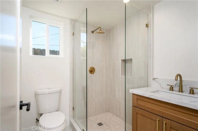 5822 Gage Avenue, Bell Gardens, CA 90201