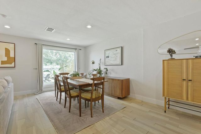 10109 Woodstock DR, Austin, TX 78753