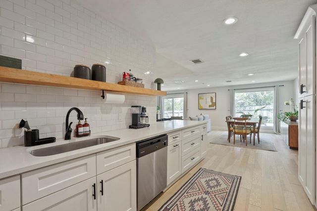 10109 Woodstock DR, Austin, TX 78753
