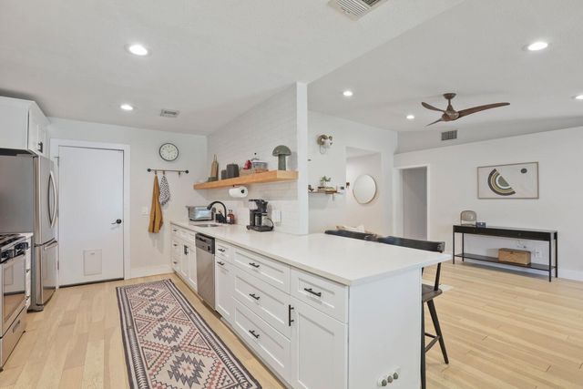 10109 Woodstock DR, Austin, TX 78753