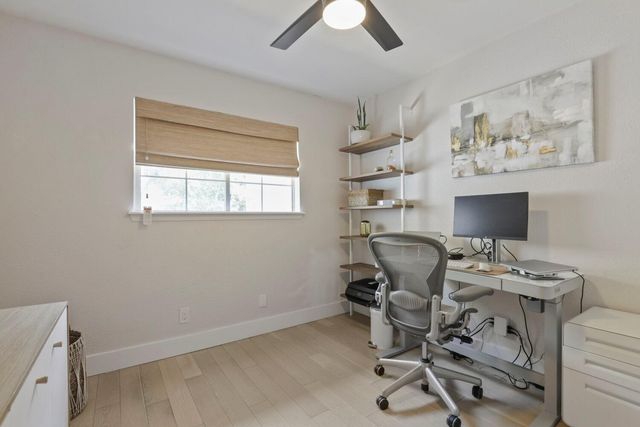10109 Woodstock DR, Austin, TX 78753