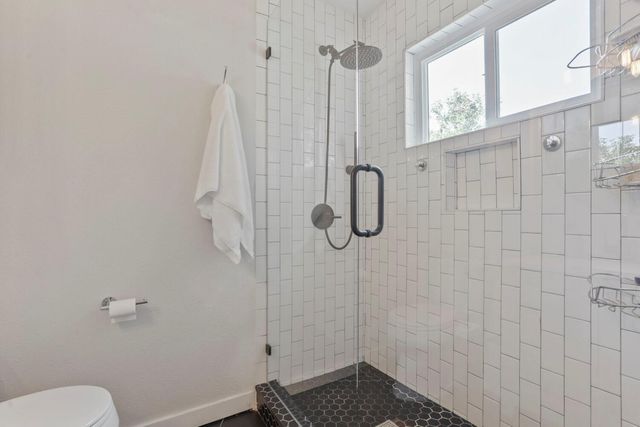 10109 Woodstock DR, Austin, TX 78753