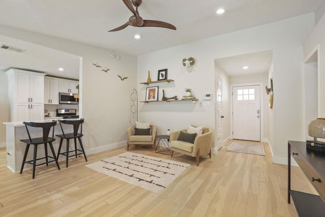 10109 Woodstock DR, Austin, TX 78753