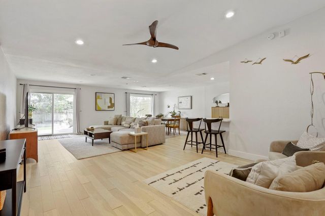 10109 Woodstock DR, Austin, TX 78753