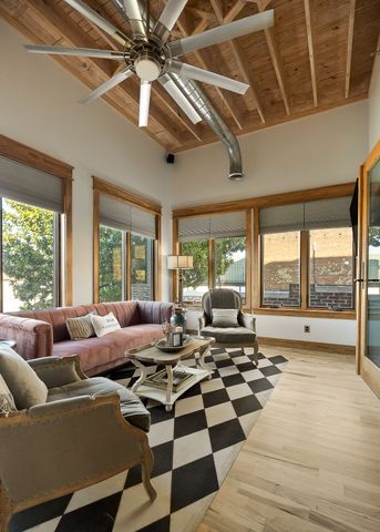 209 E Main St Ste 100, Mcminnville, TN 37110