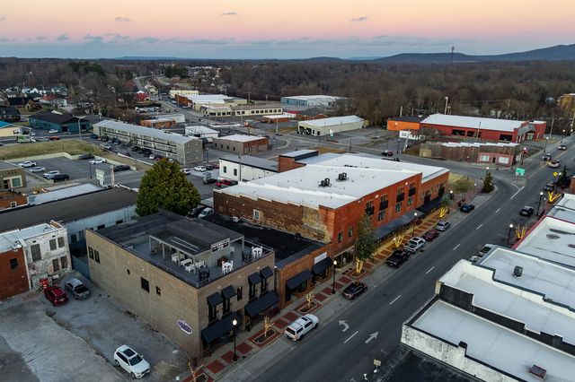 209 E Main St Ste 100, Mcminnville, TN 37110