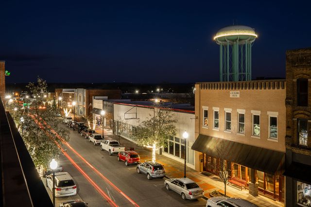 209 E Main St Ste 100, Mcminnville, TN 37110