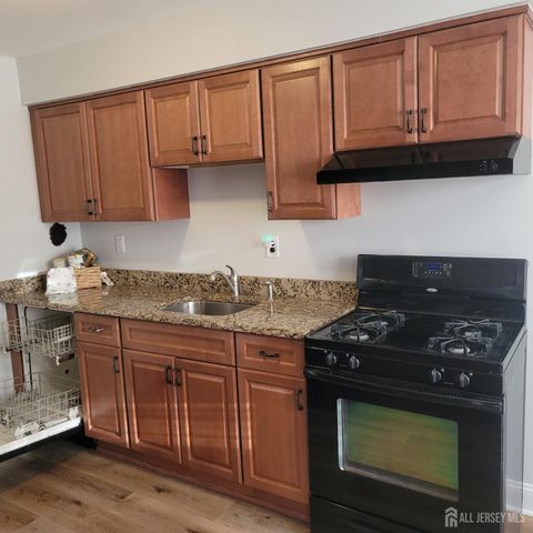 1617 Raspberry Court, Edison, NJ 08817