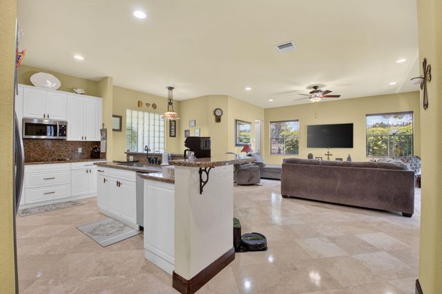 4012 Artesa Drive, Boynton Beach, FL 33436