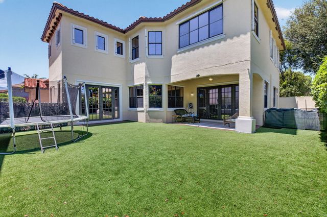 4012 Artesa Drive, Boynton Beach, FL 33436