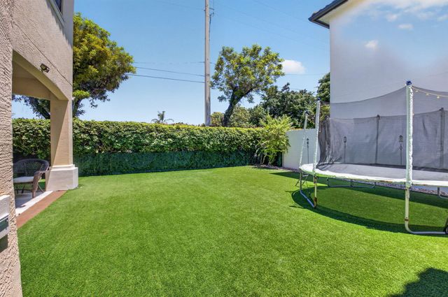 4012 Artesa Drive, Boynton Beach, FL 33436