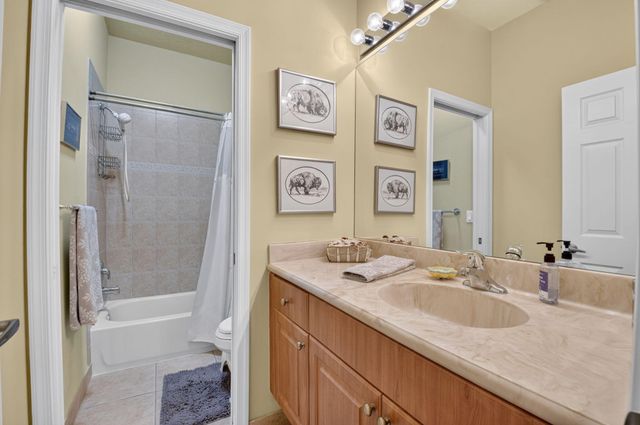 4012 Artesa Drive, Boynton Beach, FL 33436