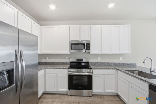 292 Legacy Circle, New Braunfels, TX 78130