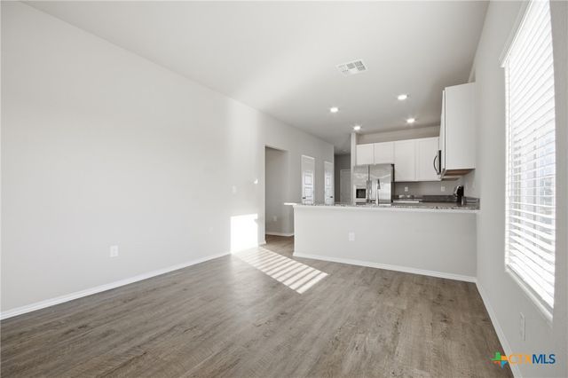 292 Legacy Circle, New Braunfels, TX 78130