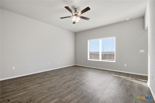 292 Legacy Circle, New Braunfels, TX 78130