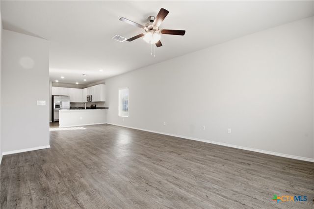 292 Legacy Circle, New Braunfels, TX 78130