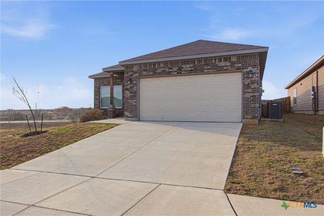 292 Legacy Circle, New Braunfels, TX 78130