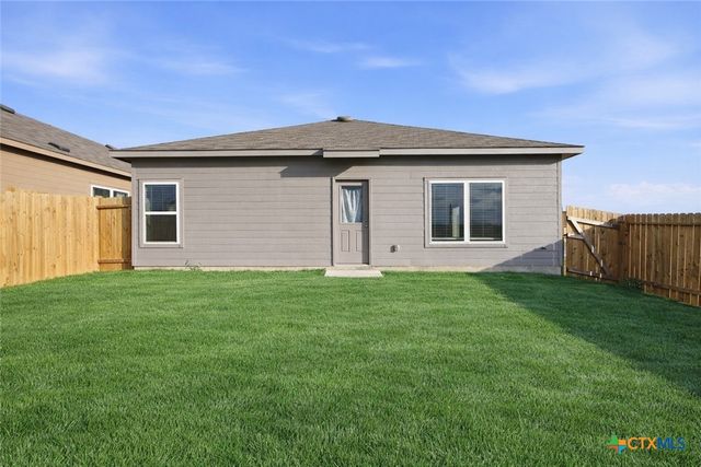 292 Legacy Circle, New Braunfels, TX 78130