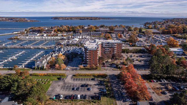 148 Breakwater Dr Unit 804, South Portland, ME 04106