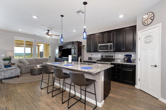 12536 Farlen Cir, Rancho Cordova, CA 95742