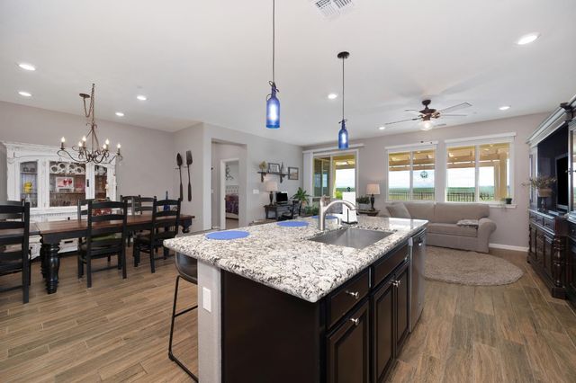 12536 Farlen Cir, Rancho Cordova, CA 95742