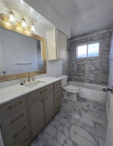 1231 Lyric Lane 129, Pasadena, TX 77503