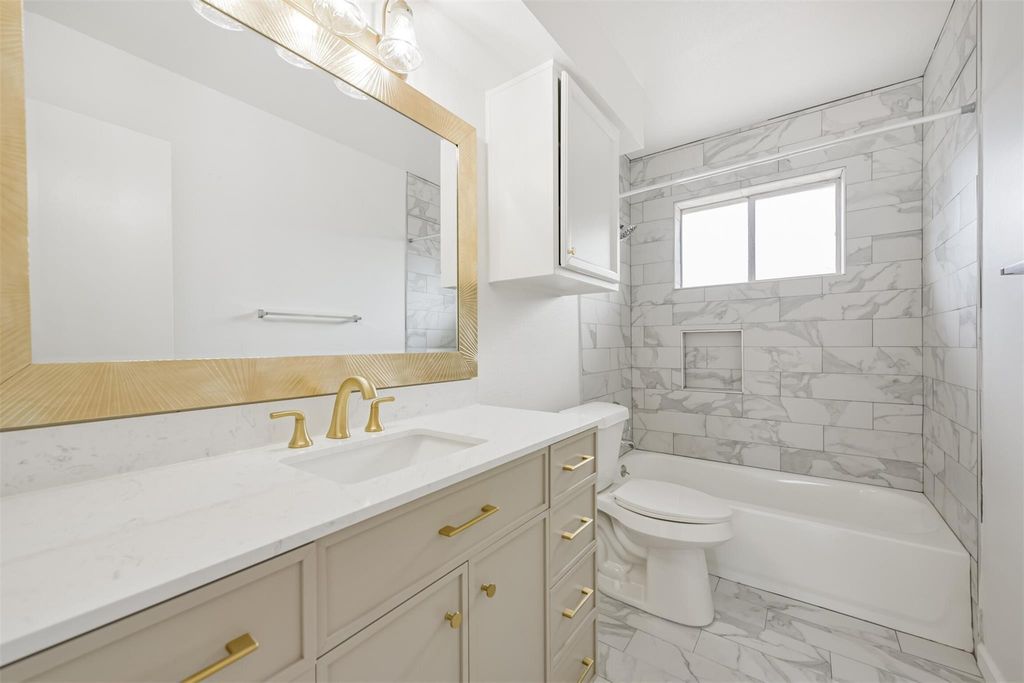 1231 Lyric Lane 129, Pasadena, TX 77503