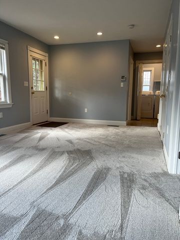 50 Boeske 1, Maynard, MA 01754