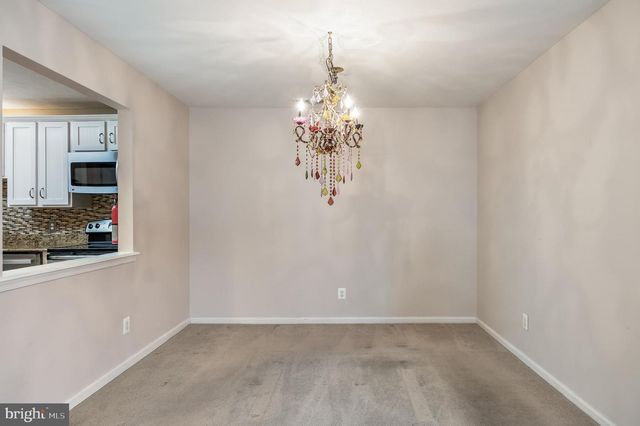 2507A BLUEGRASS DR, Mount Laurel, NJ 08054