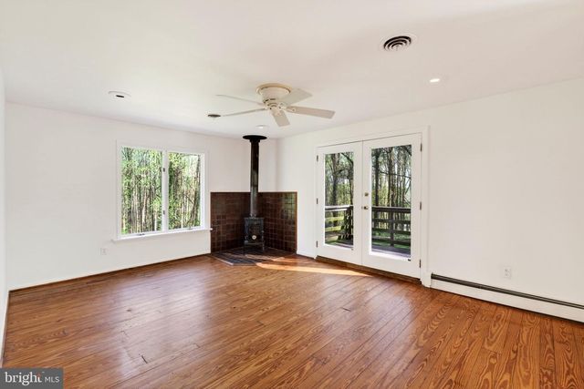 13009 BOTTOM RD, Hydes, MD 21082