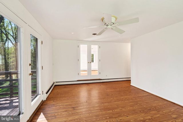 13009 BOTTOM RD, Hydes, MD 21082