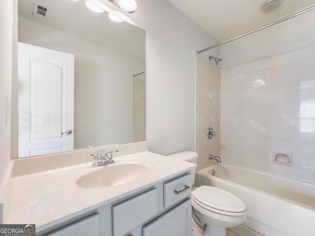 3913 OLD ATLANTA STATION Drive SE, Atlanta, GA 30339