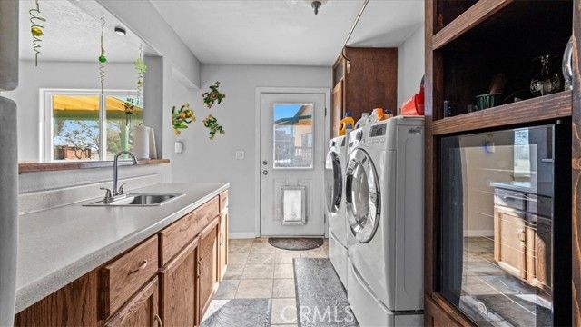 9475 Central, Apple Valley, CA 92308