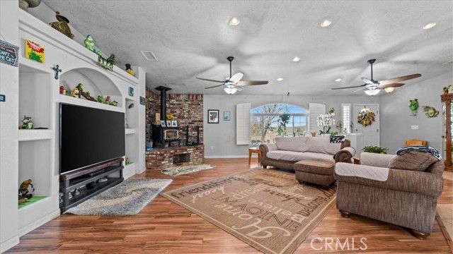 9475 Central, Apple Valley, CA 92308