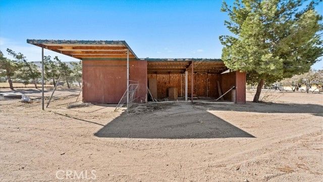 9475 Central, Apple Valley, CA 92308