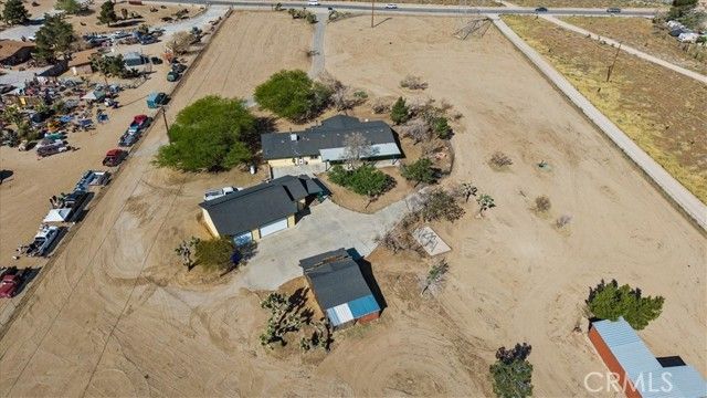 9475 Central, Apple Valley, CA 92308