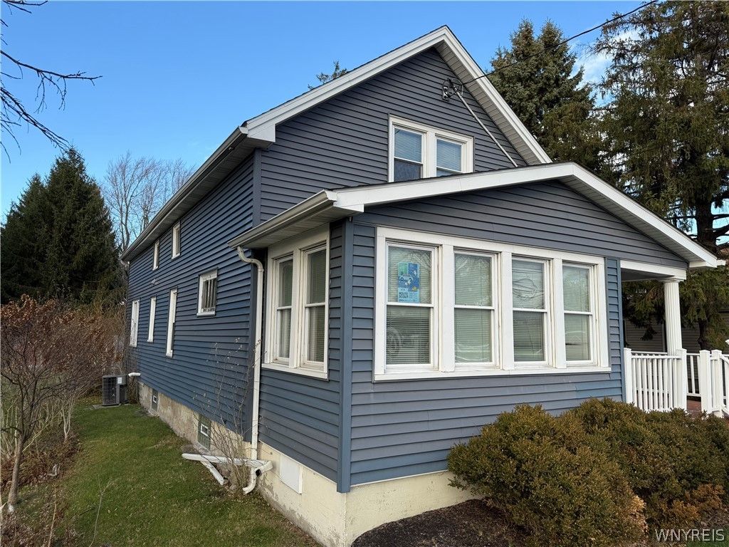 3686 Seneca Street, West Seneca, NY 14224