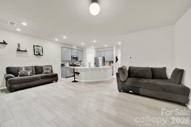 6009 Chelsea Oaks Ridge, Fort Mill, SC 29708