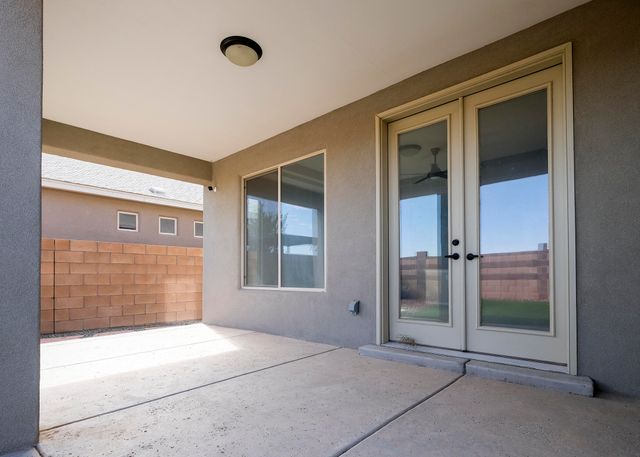 4533 N Golden Eagle Loop NE, Rio Rancho, NM 87144