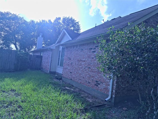 18027 Landing Brook Drive, Humble, TX 77346