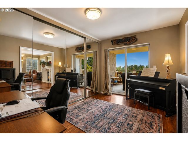 6665 W BURNSIDE St 447, Portland, OR 97210
