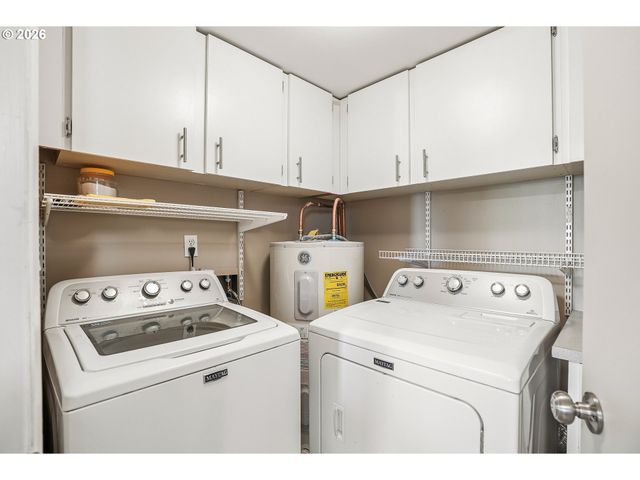 6665 W BURNSIDE St 447, Portland, OR 97210