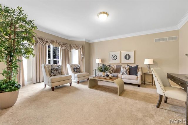17971 Argonne Estates Drive, Florissant, MO 63034