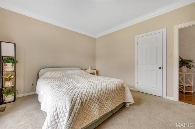 17971 Argonne Estates Drive, Florissant, MO 63034