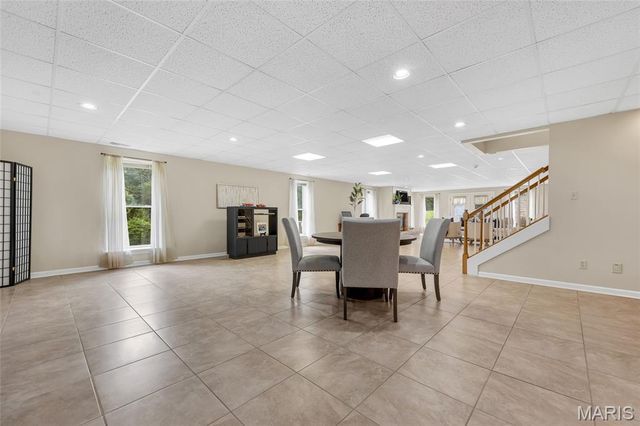 17971 Argonne Estates Drive, Florissant, MO 63034