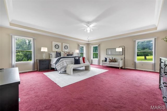 17971 Argonne Estates Drive, Florissant, MO 63034