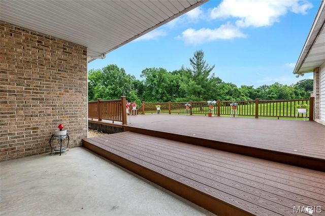 17971 Argonne Estates Drive, Florissant, MO 63034