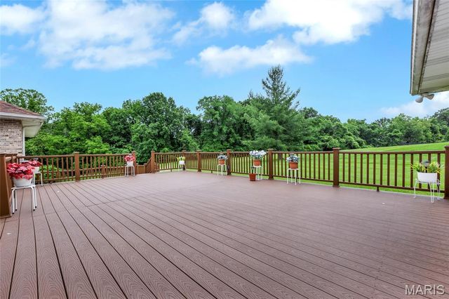 17971 Argonne Estates Drive, Florissant, MO 63034