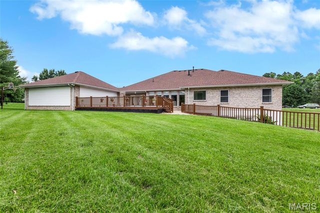 17971 Argonne Estates Drive, Florissant, MO 63034