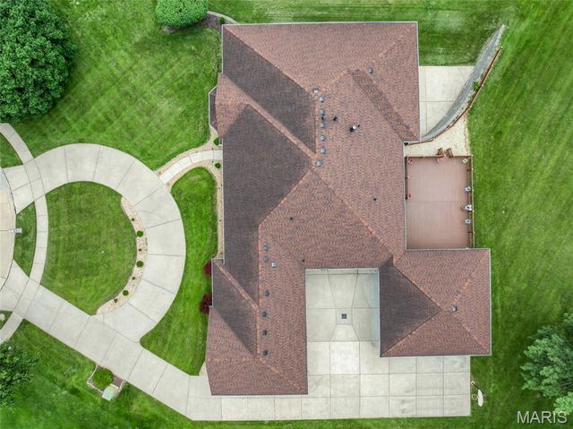 17971 Argonne Estates Drive, Florissant, MO 63034